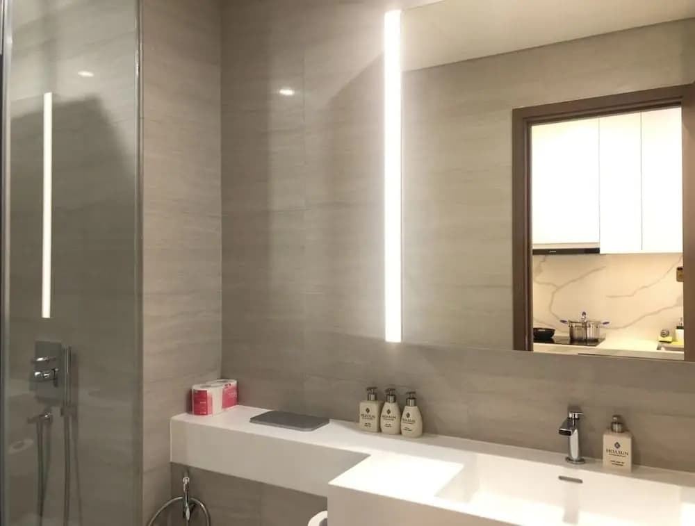 DongDong Apartment The Metropole - photo 8