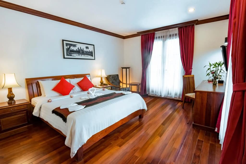 The Suite By Royal Crown Hotel - photo 32