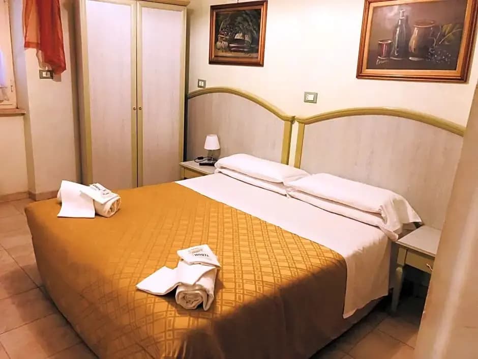 Hotel Casarola - Trigoria - photo 2