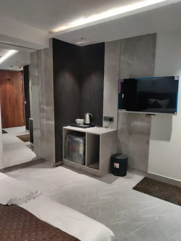 Hotel Sukoon - 2mins Connaught Place - photo 17