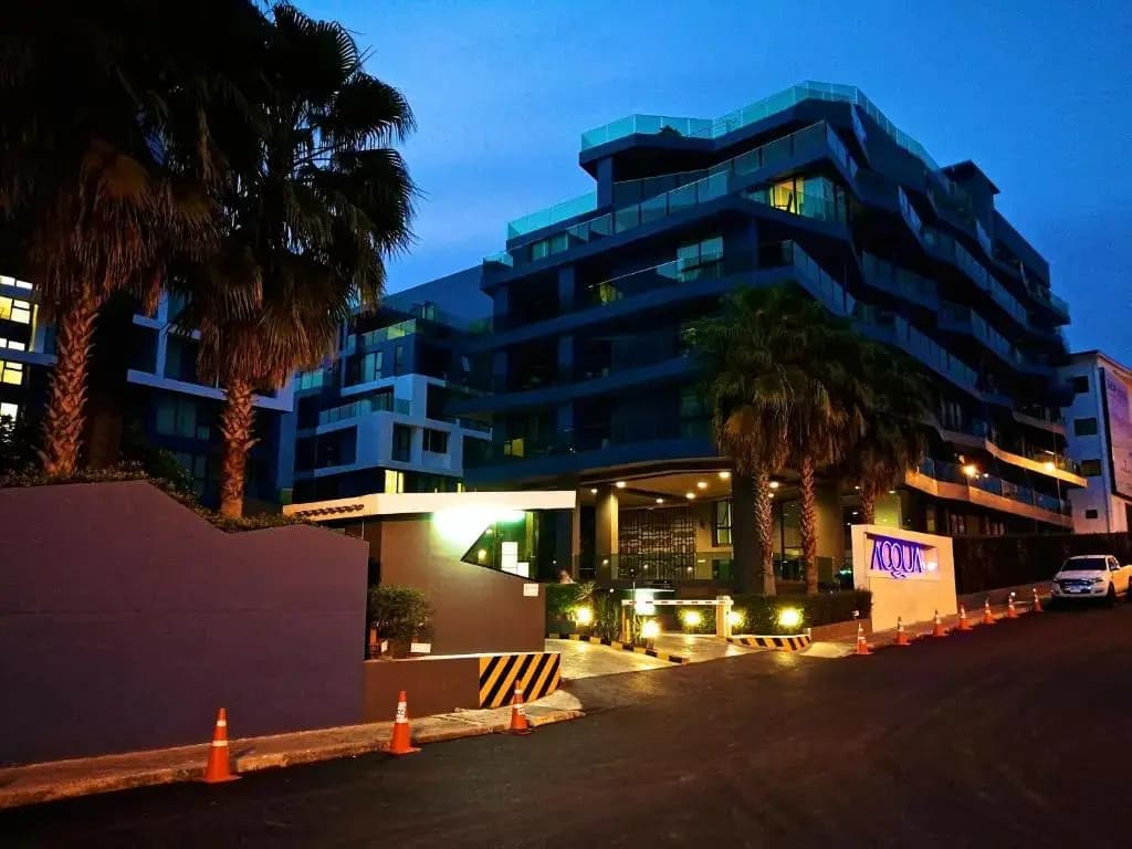 Acqua Condominium 2 - main photo