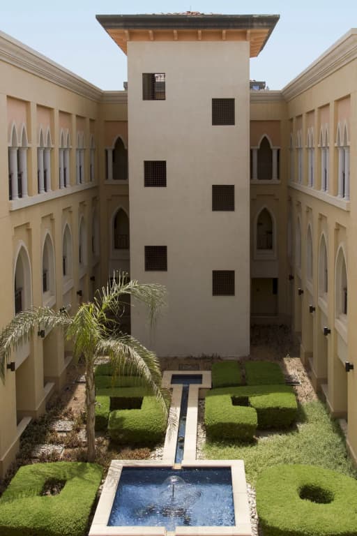 Shangri-La Hotel Apartments Qaryat Al Beri - photo 37