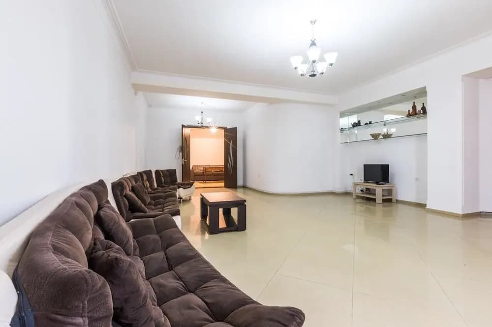 Apartment on Chikobava str. - photo 6