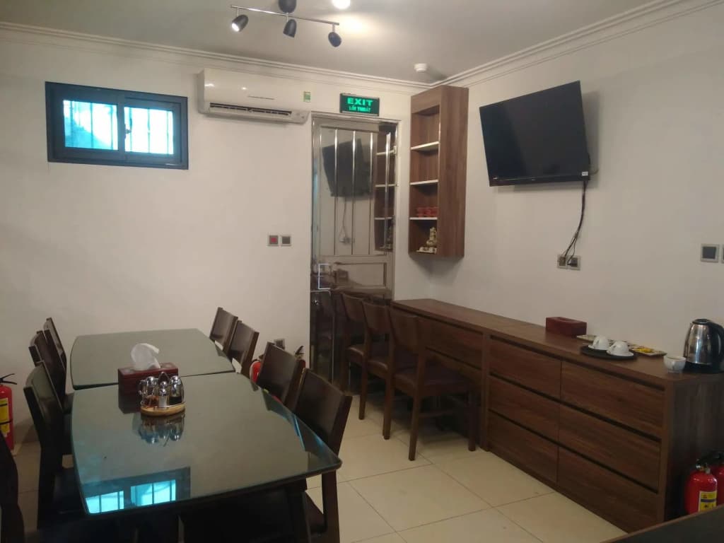 Westlake Tay Ho Hotel - photo 20