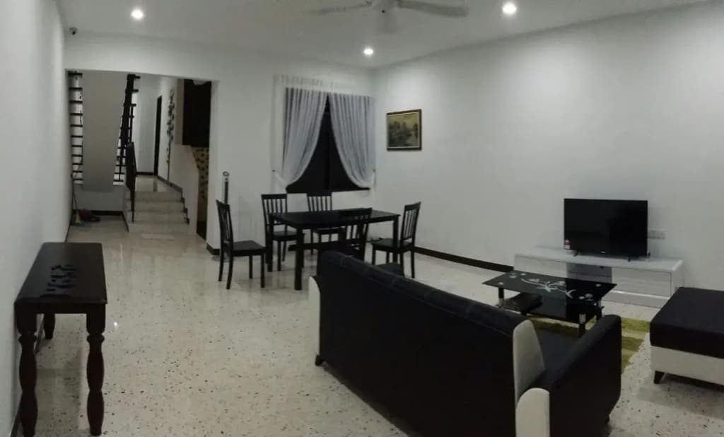Gurney Home - photo 9