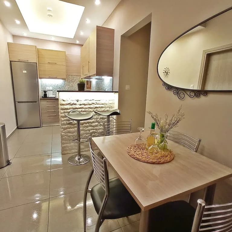 Cozy Apartment for 4 Persons at Thiseio Cozy Apartment for 4 Near Acropolis at Thissio - photo 16