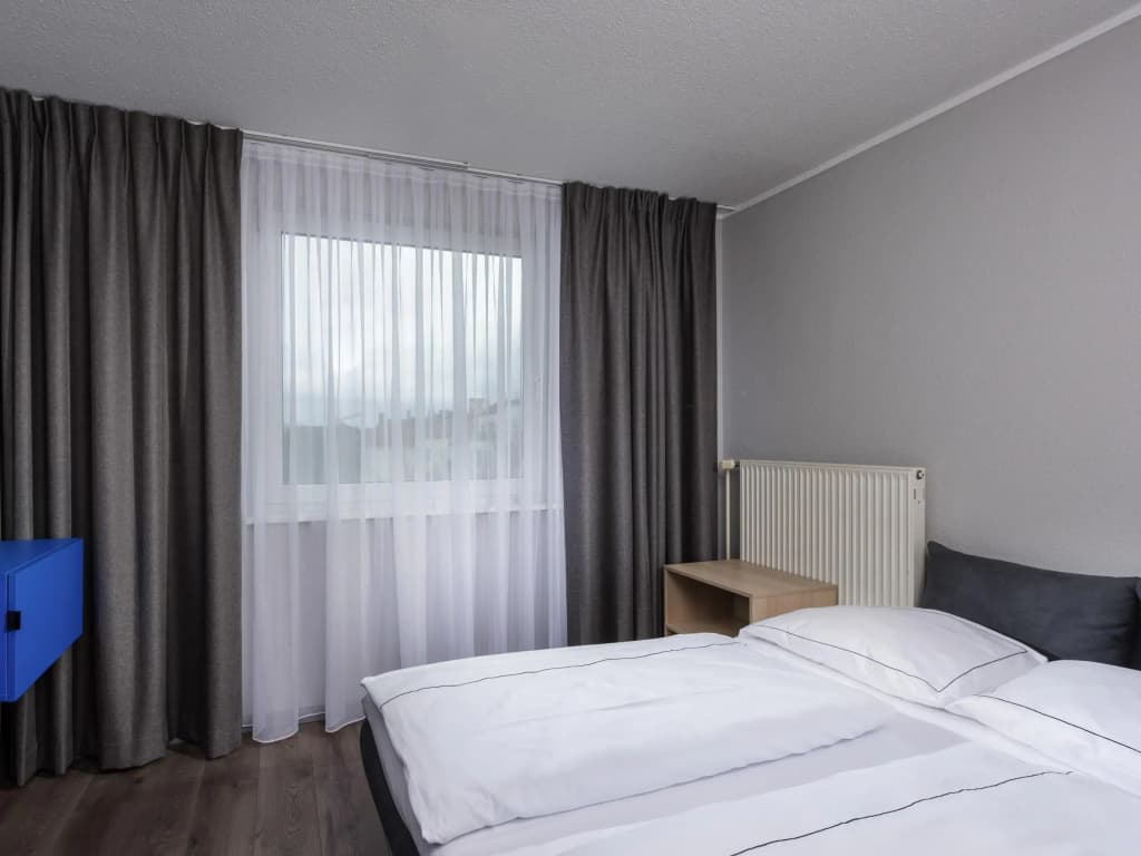 ibis Styles Berlin-Treptow - photo 4