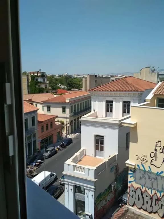 Pella Inn Hostel - photo 12