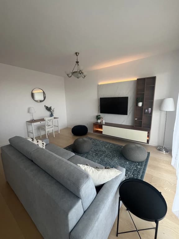 WaterFront City Apartments by FirstHost - photo 10