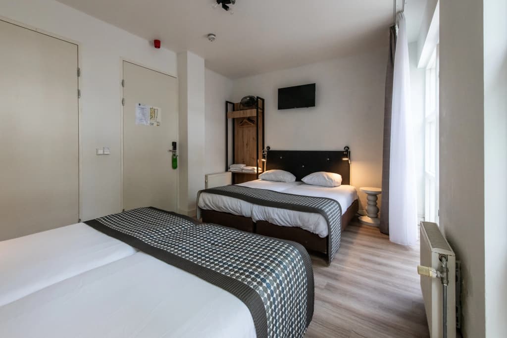 Acostar Hotel - photo 4
