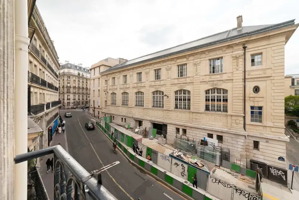 Cozy Apartment Located in the 5th Arrondissement - main photo