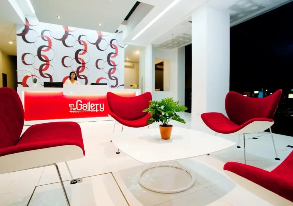 The Gallery Hotel - photo 11