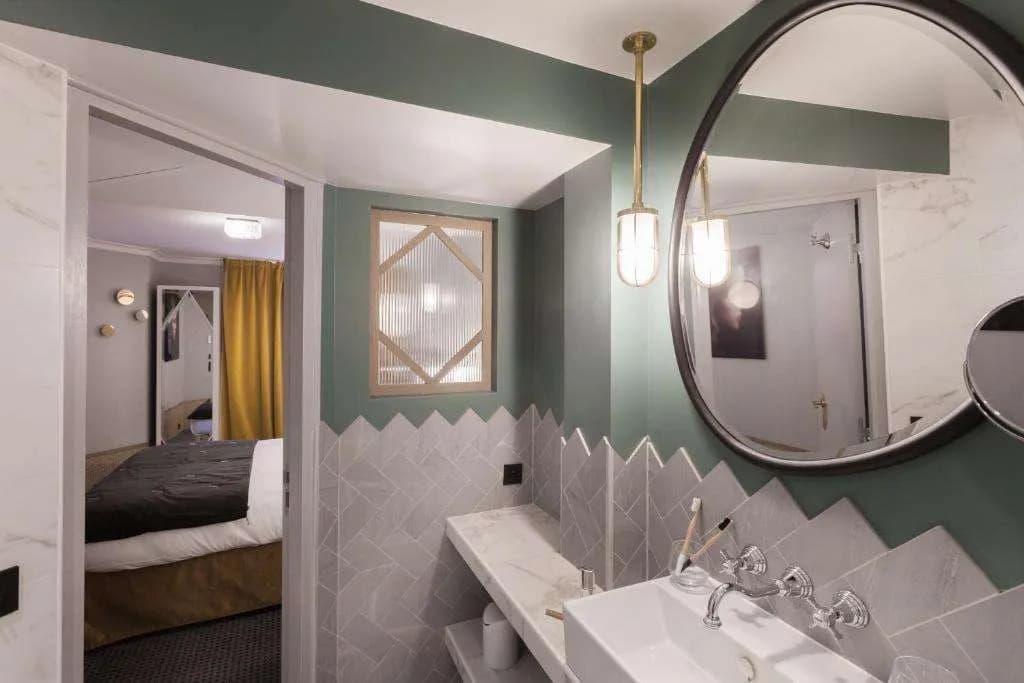 Handsome Hotel - photo 25