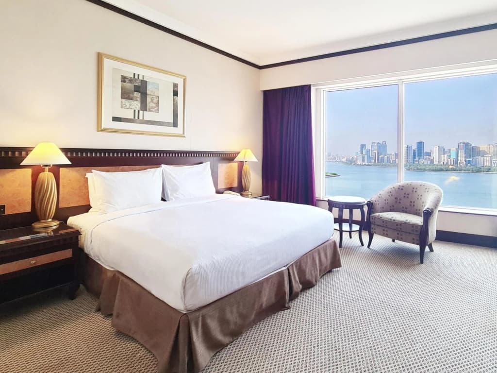 Corniche Hotel Sharjah - photo 5