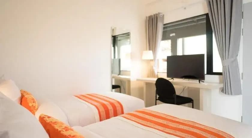 202 Hotel & Restaurant - photo 2