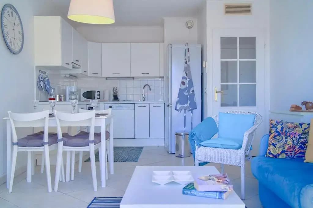 Risso - a modern one bedroom with pool - photo 5