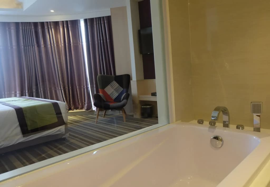 The Bazaar Hotel - photo 24