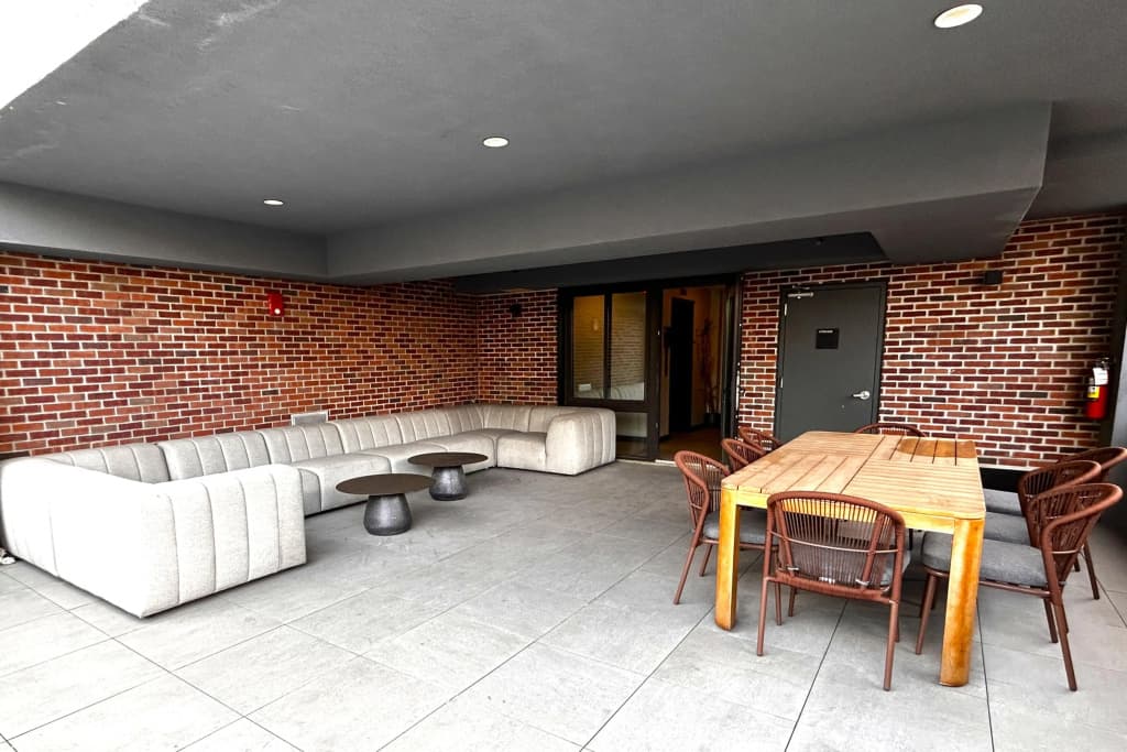 Dutch Hotel Long Island City New York , Belvilla District 6 Formerly Sonder - photo 27