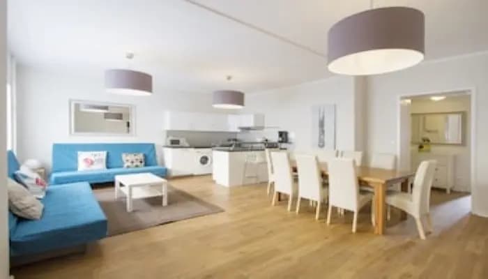 Huge Apartment at Gasometer 17 - photo 1