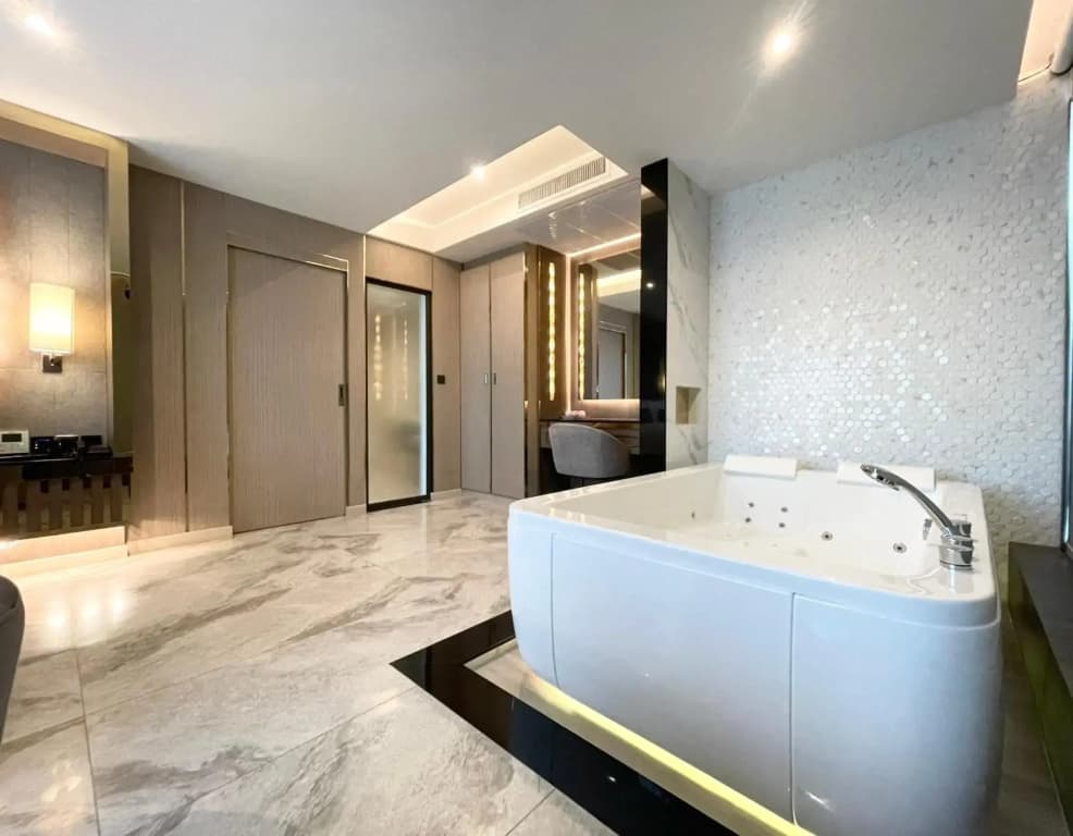 The TJ Hotel - photo 14