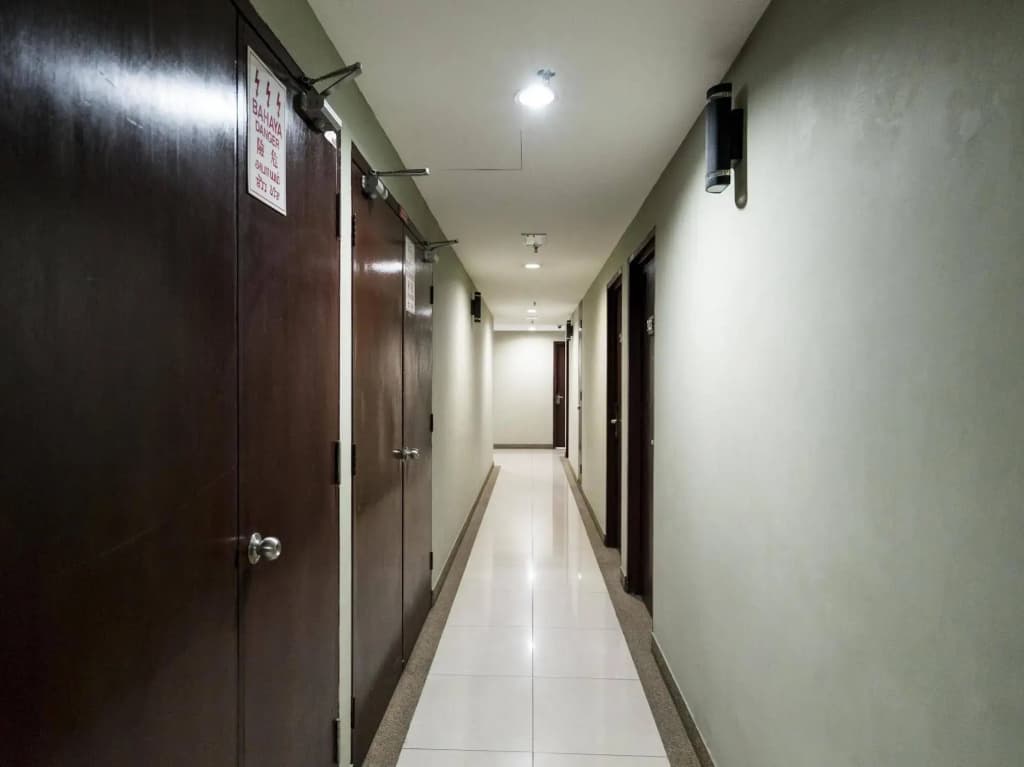Family Hotel - photo 13