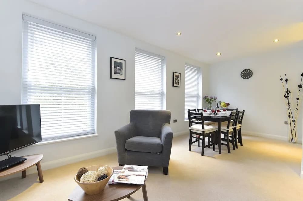 Tower Bridge City Apartments - photo 20