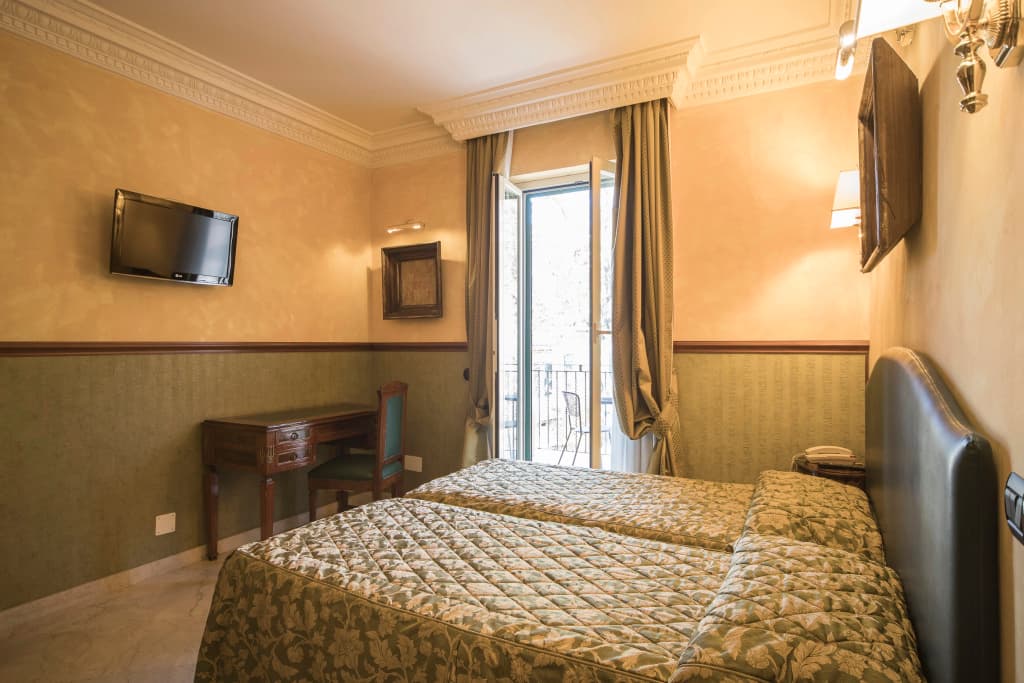 Hotel Donatello - photo 7