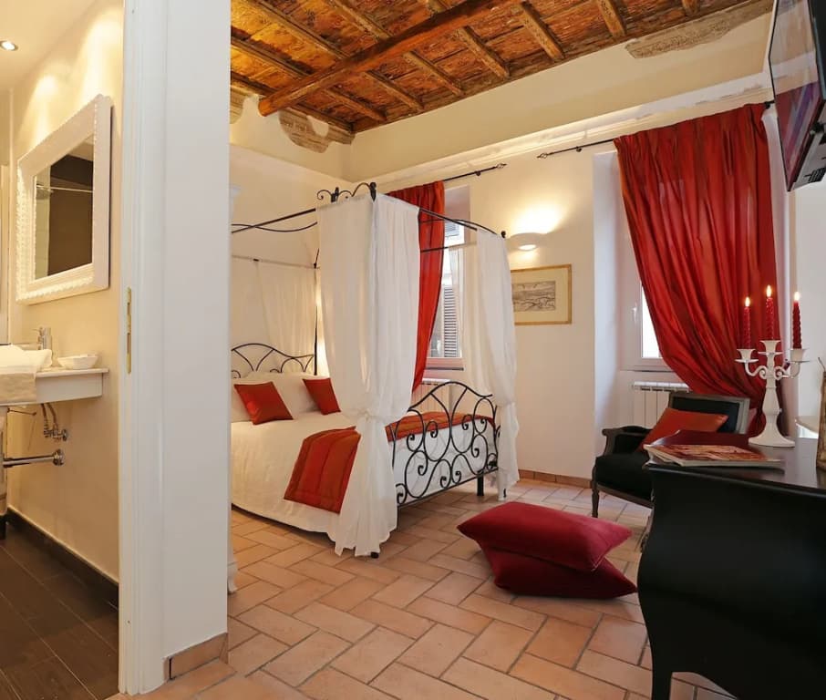 Madonna de’ Monti Suites - photo 3