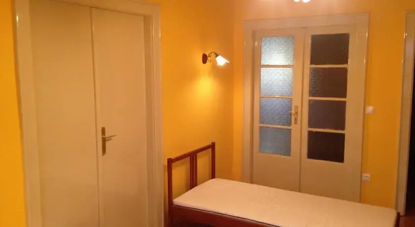 Károly Hostel - photo 6