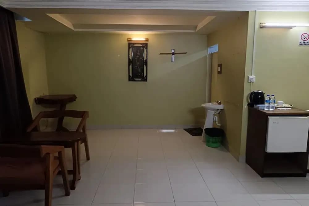 Fins Hotel, Alor Setar - photo 11