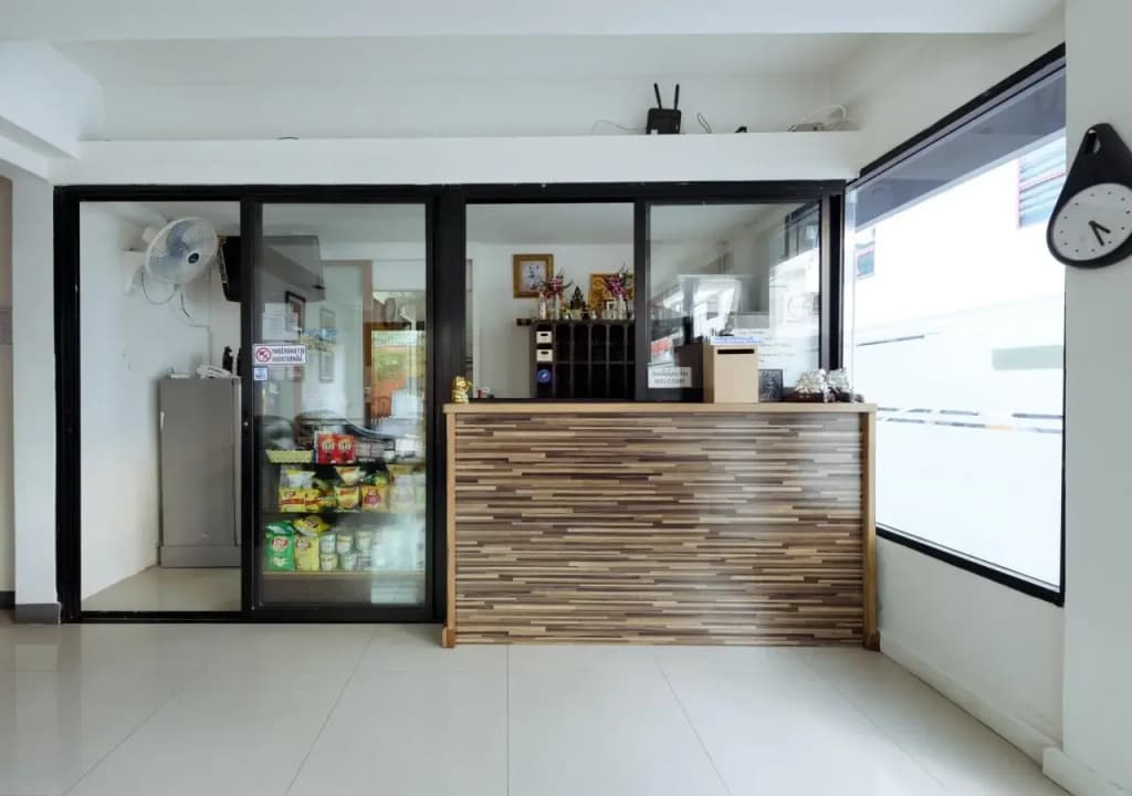 Nine Place - Sukhumwit Soi 40-Rama4 branch - photo 8
