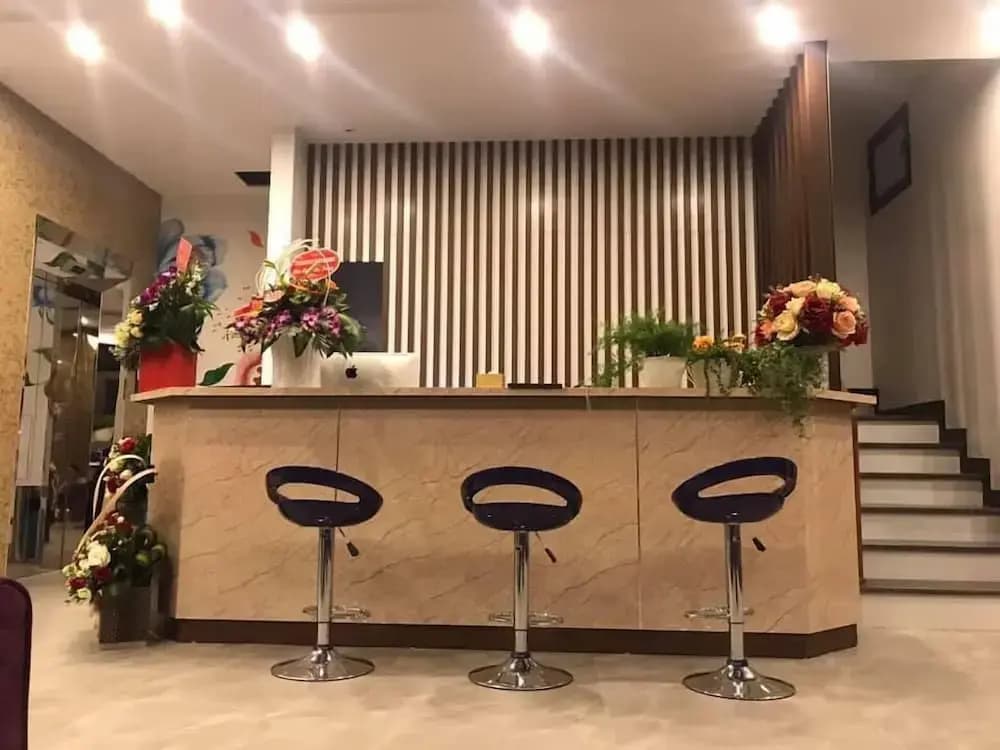 Starway Hotel - photo 2