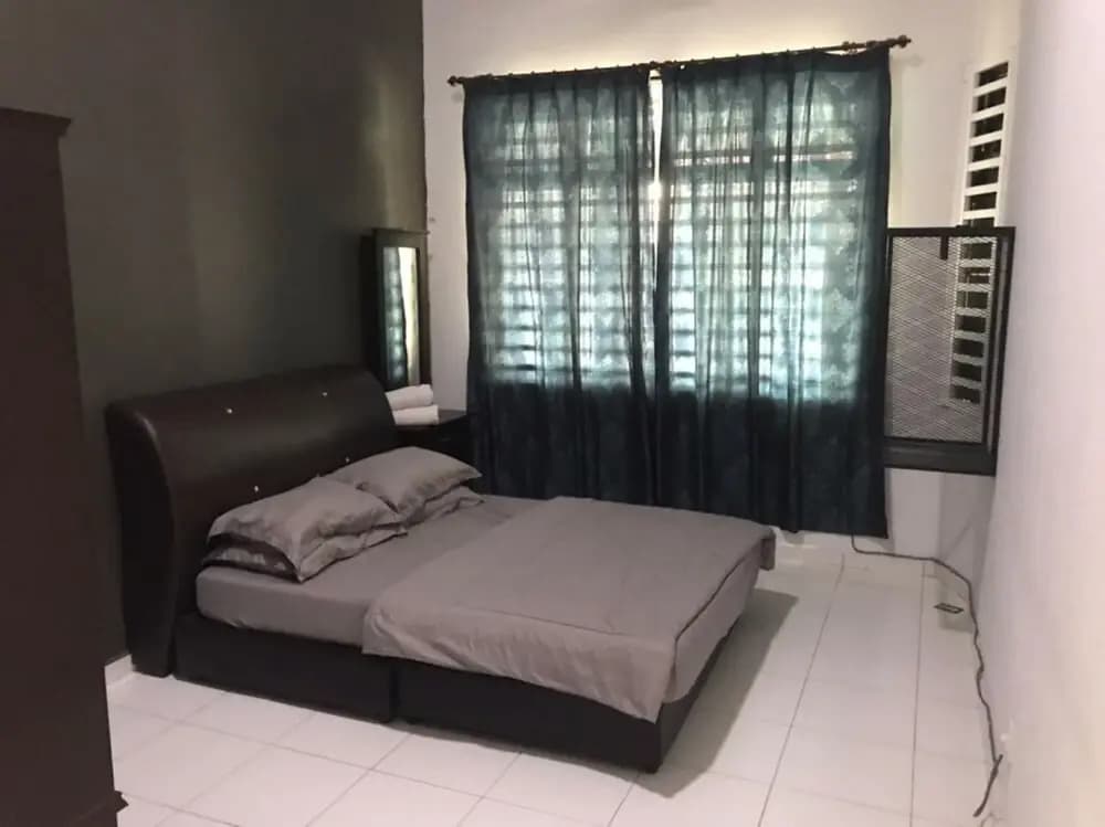 OYO Home 90360 Homestay Bandar Putra 3 - photo 3