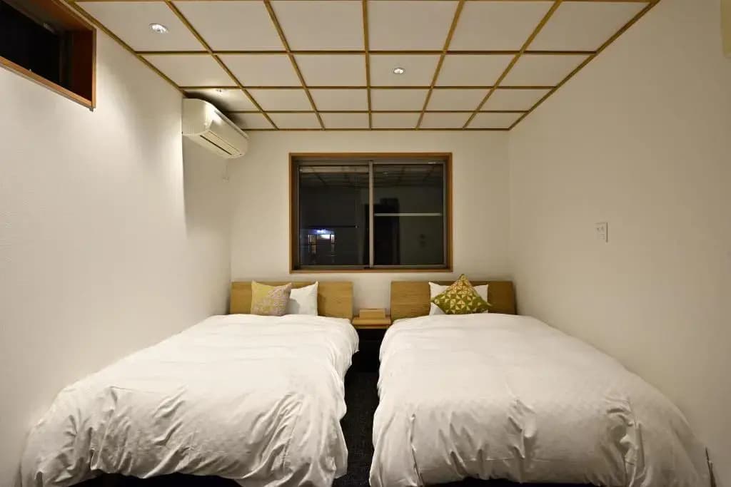 Corner6 - photo 5