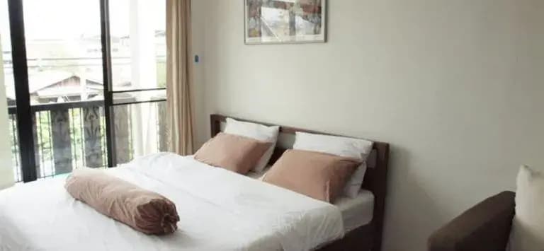 House 1150 - photo 2