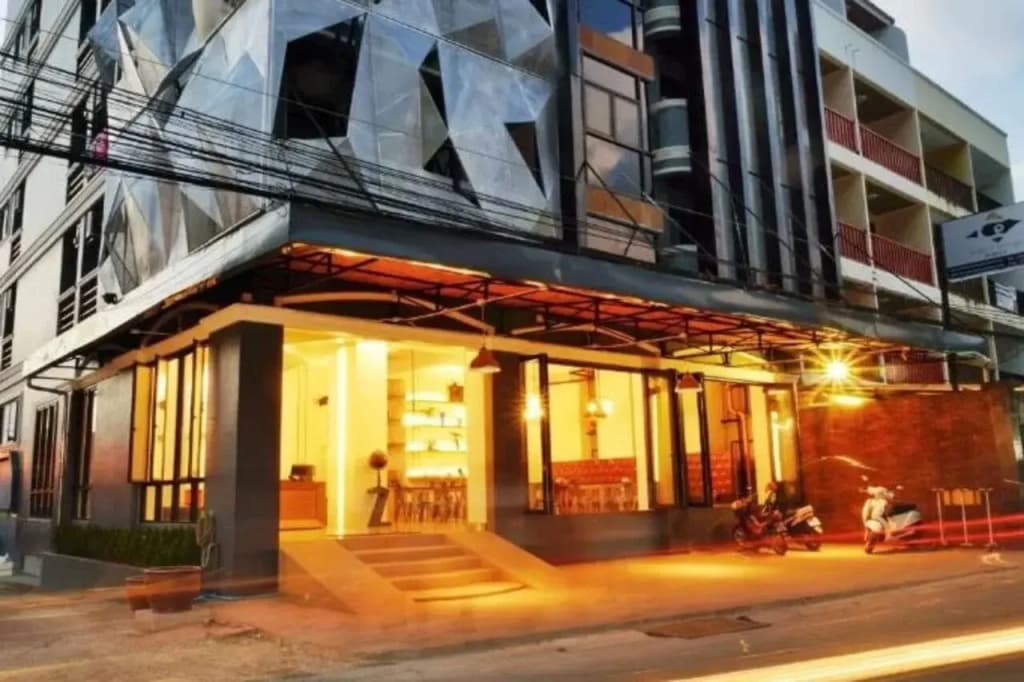 Forty Winks Phuket - main photo