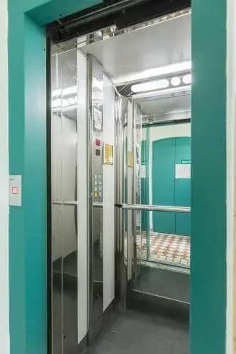 Duskova Apartments - photo 8