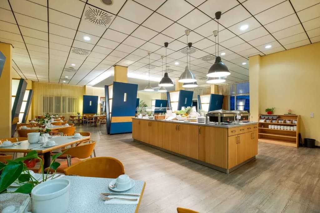 Hotel Berlin Lichtenberg - photo 21
