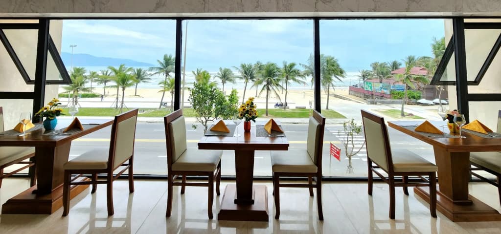 Yarra Ocean Suites Danang - photo 24