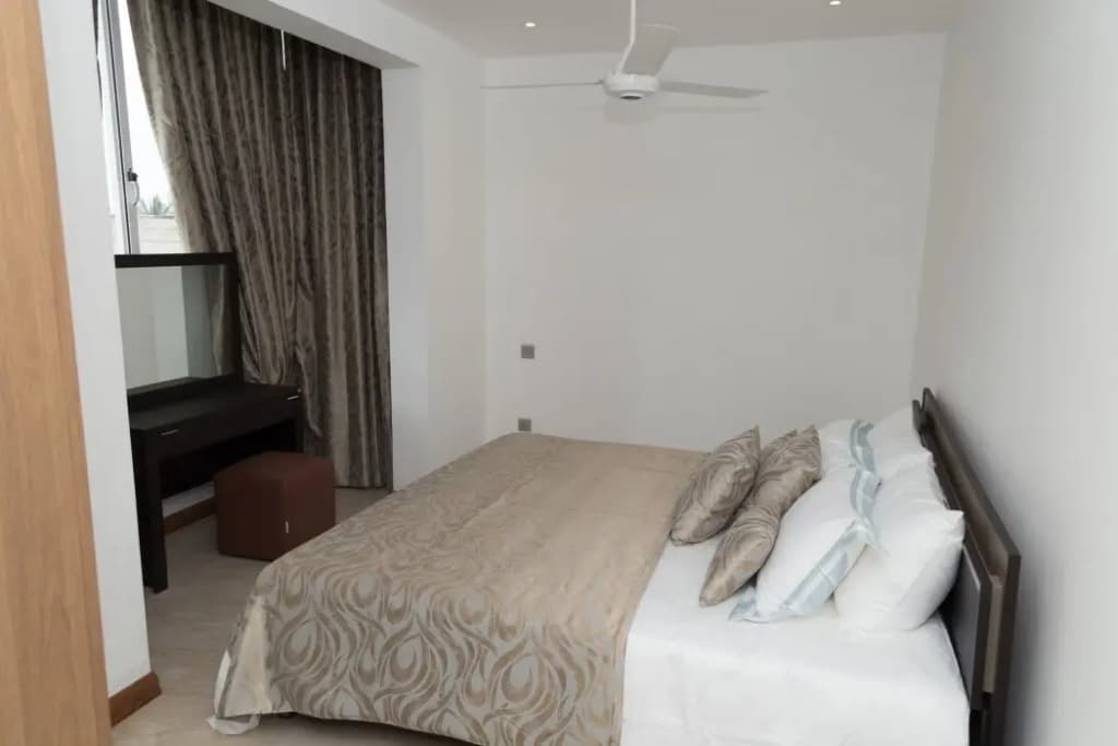 Crown Properties - photo 3