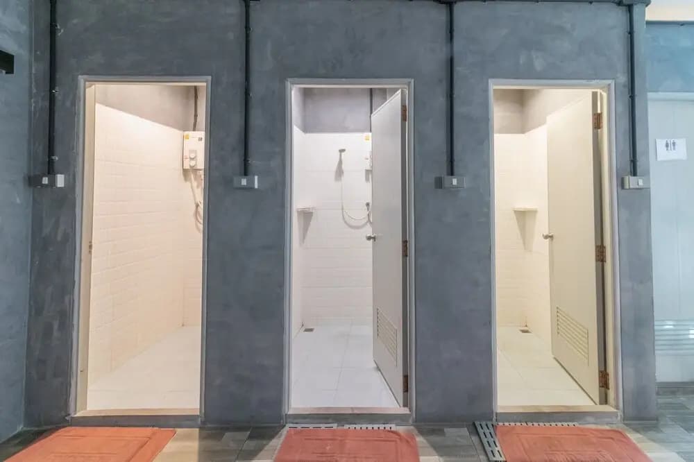 M Gray Hostel & Cafe - photo 17