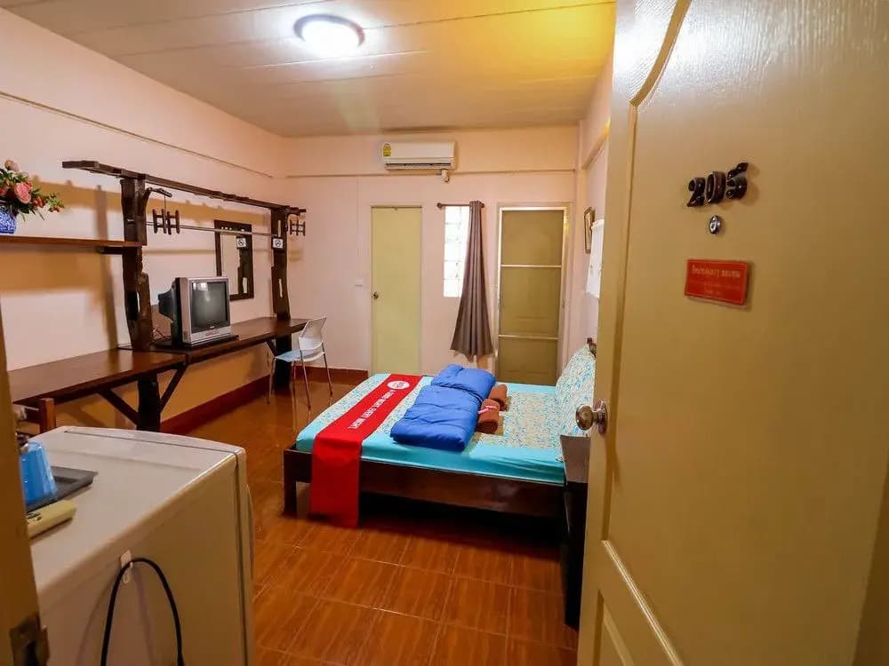 NIDA Rooms Min Buri 6 Floating Market - photo 2