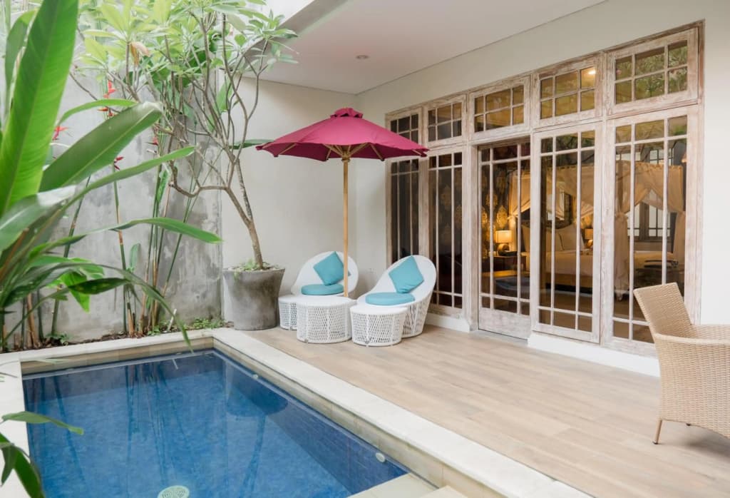 18 Suite Villa Kuta - photo 36