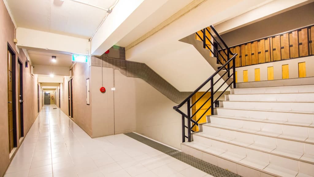 B2 Santitham (Wat Jed Yod) Boutique & Budget Hotel - photo 13