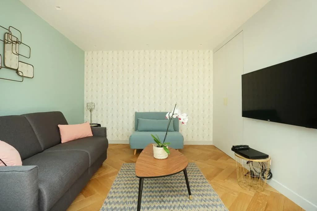New and Lovely apartment center of Paris (Cléry) - photo 12