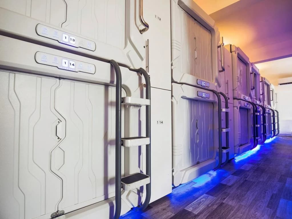 The Capsule Hotel - photo 7