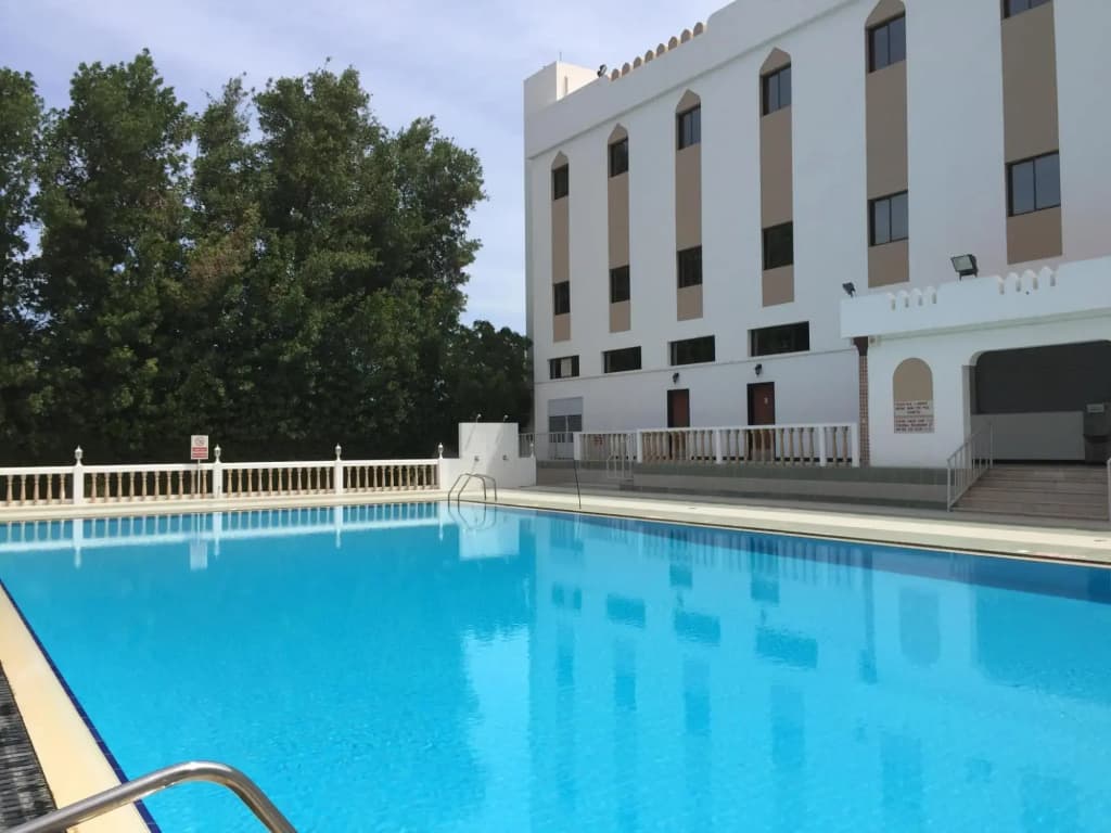 Al Madinah Holiday Hotel - photo 3