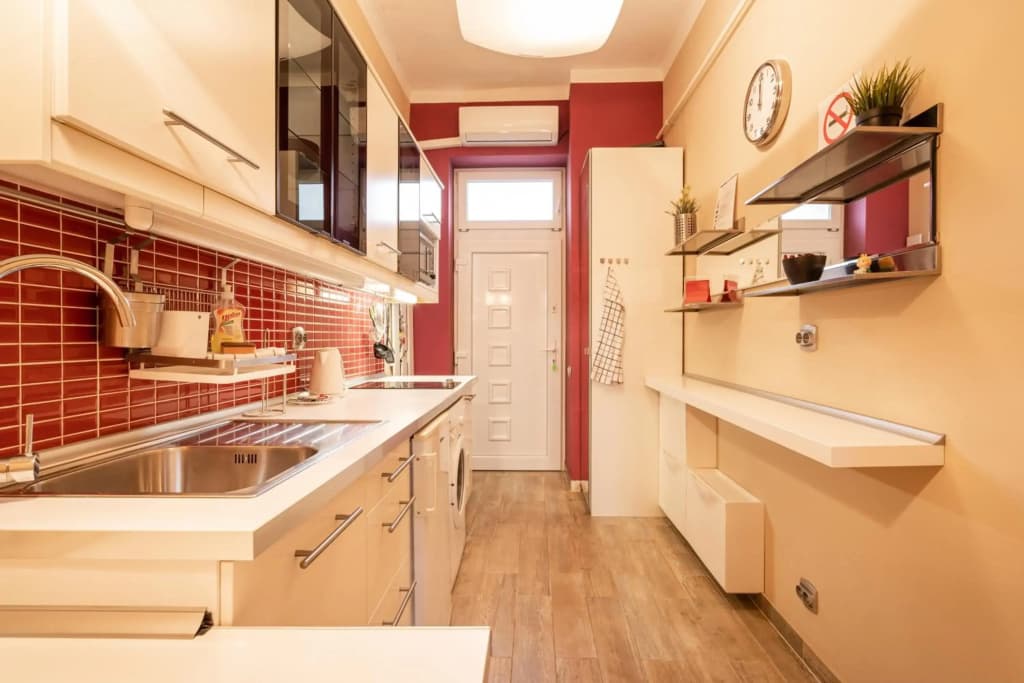 Pink Secrets Apartment - photo 14