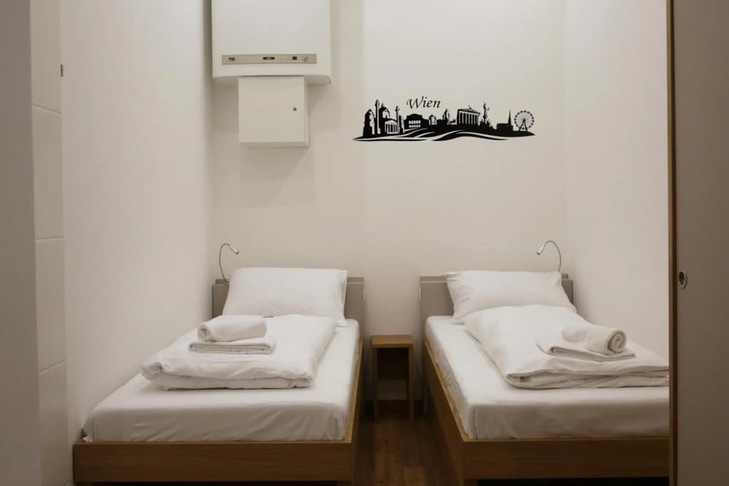 Vienna Gold Apartments - contactless check in - photo 1