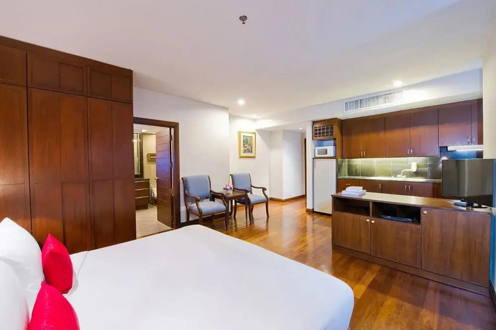 President Park - Ebony Towers - unit 11A - photo 3